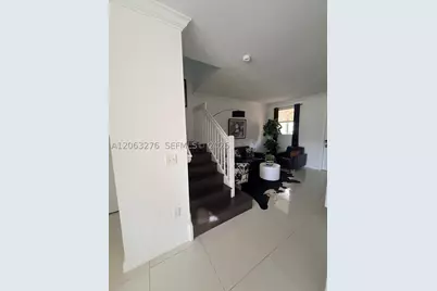 1017 NE 208th, Miami, FL 33179 - Photo 9
