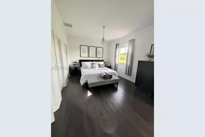 1017 NE 208th, Miami, FL 33179 - Photo 21