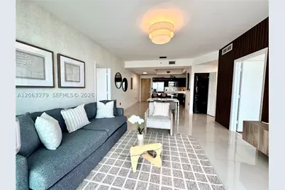 90 SW 3rd #3902, Miami, FL 33130 - Photo 11