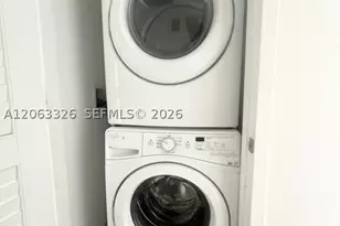 68 SE 6th, Miami, FL 33131 - Photo 23