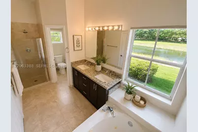 837 Tanglewood #., Weston, FL 33327 - Photo 11