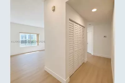 837 Tanglewood #., Weston, FL 33327 - Photo 25