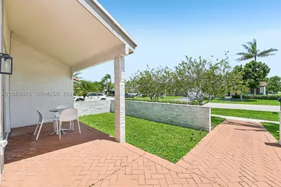 16791 Royal Poinciana, Weston, FL 33326 - Photo 7