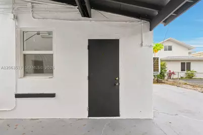 1968 NW 24th #D, Miami, FL 33125 - Photo 5