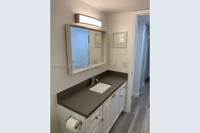 5839 SW 74th #201, South Miami, FL 33143 - Photo 13