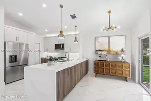 9613 NW 8th, Plantation, FL 33324 - Photo 13