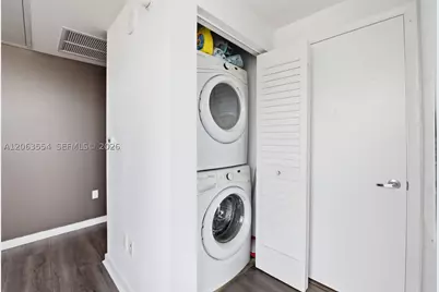 151 SE 1st #1910, Miami, FL 33131 - Photo 13