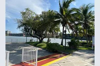 [Address not provided], Miami, FL 33179 - Photo 13
