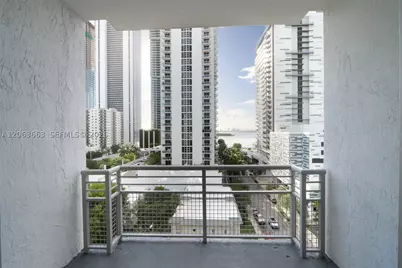 2200 NE 4th #802, Miami, FL 33137 - Photo 3