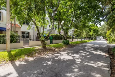 3037 Center #2, Miami, FL 33133 - Photo 37
