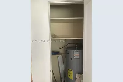 429 49th, West Palm Beach, FL 33407 - Photo 27
