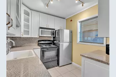 5001 W Oakland Park #106, Lauderdale Lakes, FL 33313 - Photo 7