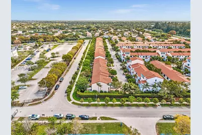 20973 NW 1st, Pembroke Pines, FL 33029 - Photo 47