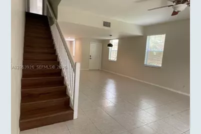 1448 Barcelona #1-23, Weston, FL 33327 - Photo 9