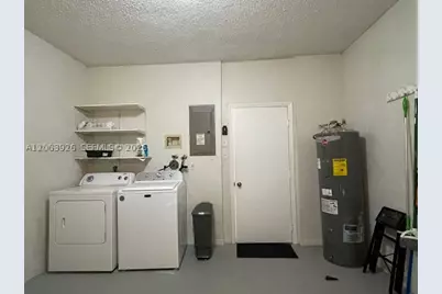 1448 Barcelona #1-23, Weston, FL 33327 - Photo 31