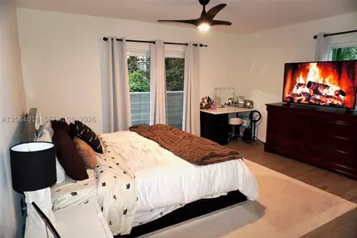 541 NW 98th, Plantation, FL 33324 - Photo 7