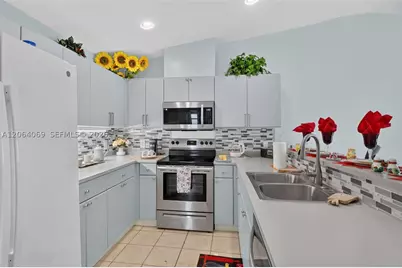 2420/2422 S Vernon, Fort Myers, FL 33913 - Photo 13