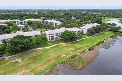 1713 Whitehall #306, Davie, FL 33324 - Photo 33