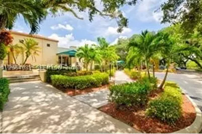 1713 Whitehall #306, Davie, FL 33324 - Photo 53