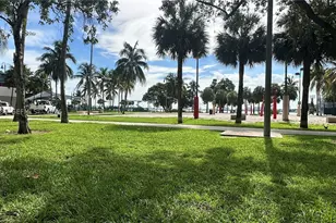 1750 N Bayshore, Miami, FL 33132 - Photo 19