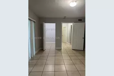 4271 NW 5th #118, Plantation, FL 33317 - Photo 3