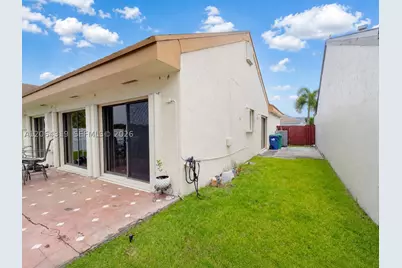 18772 NW 80th, Hialeah, FL 33015 - Photo 13
