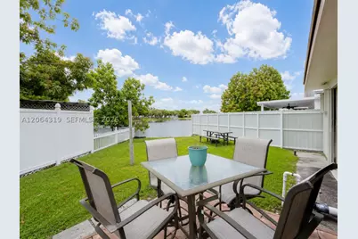 18772 NW 80th, Hialeah, FL 33015 - Photo 11