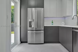 2380 NE 184th, North Miami Beach, FL 33160 - Photo 23