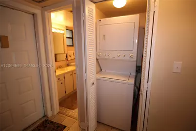 900 Colony Point #216, Pembroke Pines, FL 33026 - Photo 15