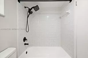 447 NE 195 Th, Miami, FL 33179 - Photo 5