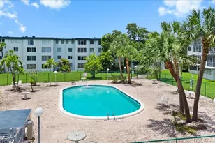 447 NE 195 Th, Miami, FL 33179 - Photo 15