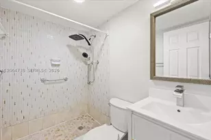 447 NE 195 Th, Miami, FL 33179 - Photo 7