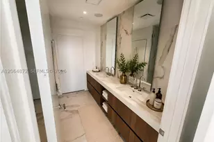 1400 Biscayne, Miami, FL 33132 - Photo 5