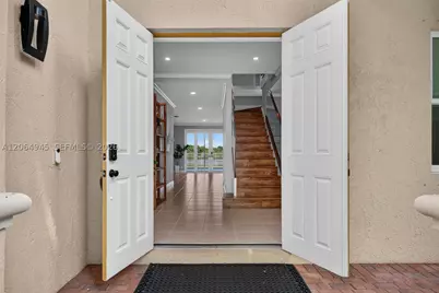1038 Lavender, Weston, FL 33327 - Photo 3