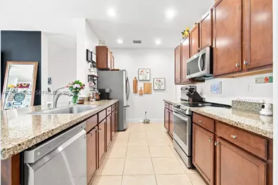 1075 SW 147 #5601, Pembroke Pines, FL 33027 - Photo 13