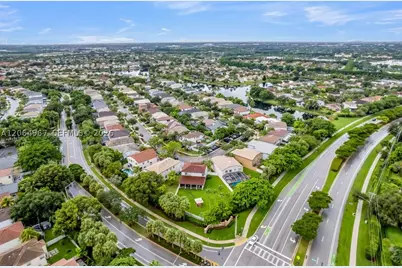 15887 NW 11th, Pembroke Pines, FL 33028 - Photo 61