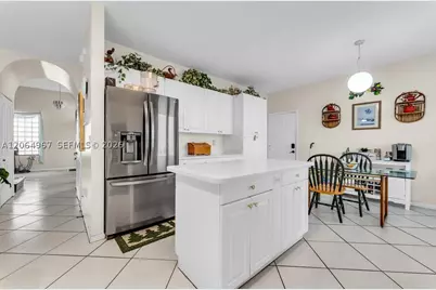 15887 NW 11th, Pembroke Pines, FL 33028 - Photo 9