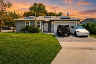 1686 NE 30th, Pompano Beach, FL 33064 - Photo 1