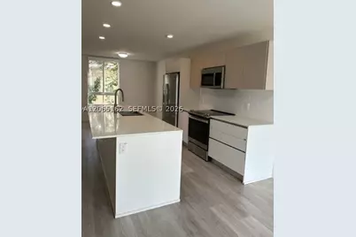 2561 NE 193rd #1208, Miami, FL 33180 - Photo 1