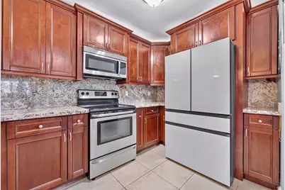 3007 N Oakland Forest #107, Oakland Park, FL 33309 - Photo 1