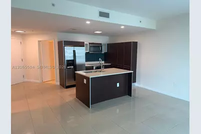1900 N Bayshore #1707, Miami, FL 33132 - Photo 1