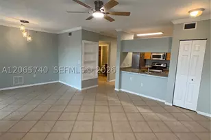 6482 Emerald Dunes, West Palm Beach, FL 33411 - Photo 3