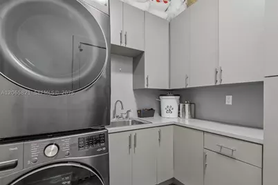 16581 NW 84th, Miami Lakes, FL 33016 - Photo 19