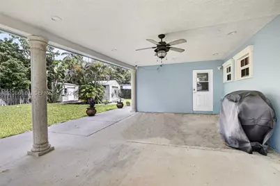 801 Ixora, Plantation, FL 33317 - Photo 35