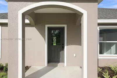6898 Dickinson, Sebring, FL 33872 - Photo 3