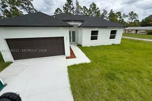 723 Epps Brown St E, Other Fl City, FL 33974 - Photo 3