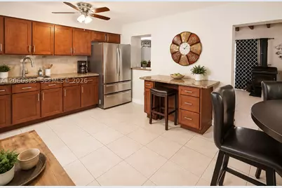 470 NW 52nd, Miami, FL 33126 - Photo 3