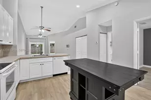 11065 NW 38th, Sunrise, FL 33351 - Photo 5