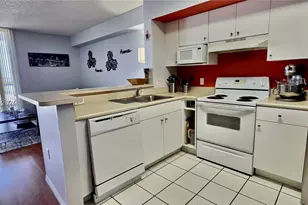 5085 NW 7th, Miami, FL 33126 - Photo 7