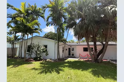 9934 SW 195th, Cutler Bay, FL 33157 - Photo 3